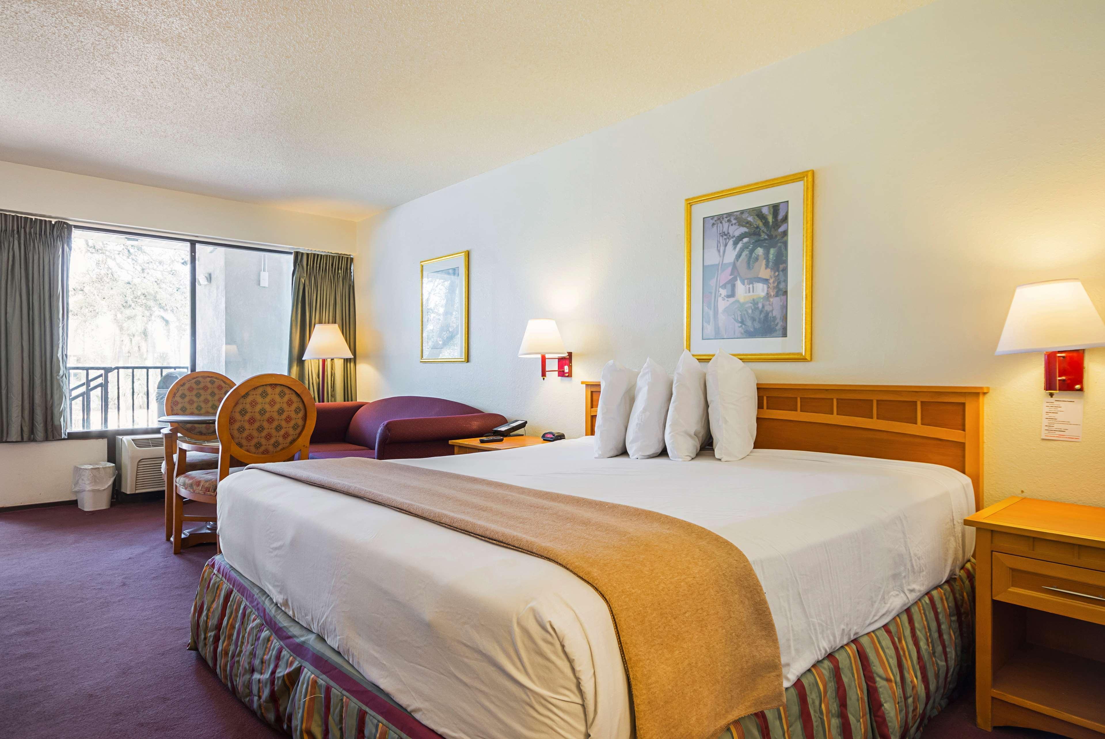 Americas Best Value Inn & Suites Melbourne Dış mekan fotoğraf