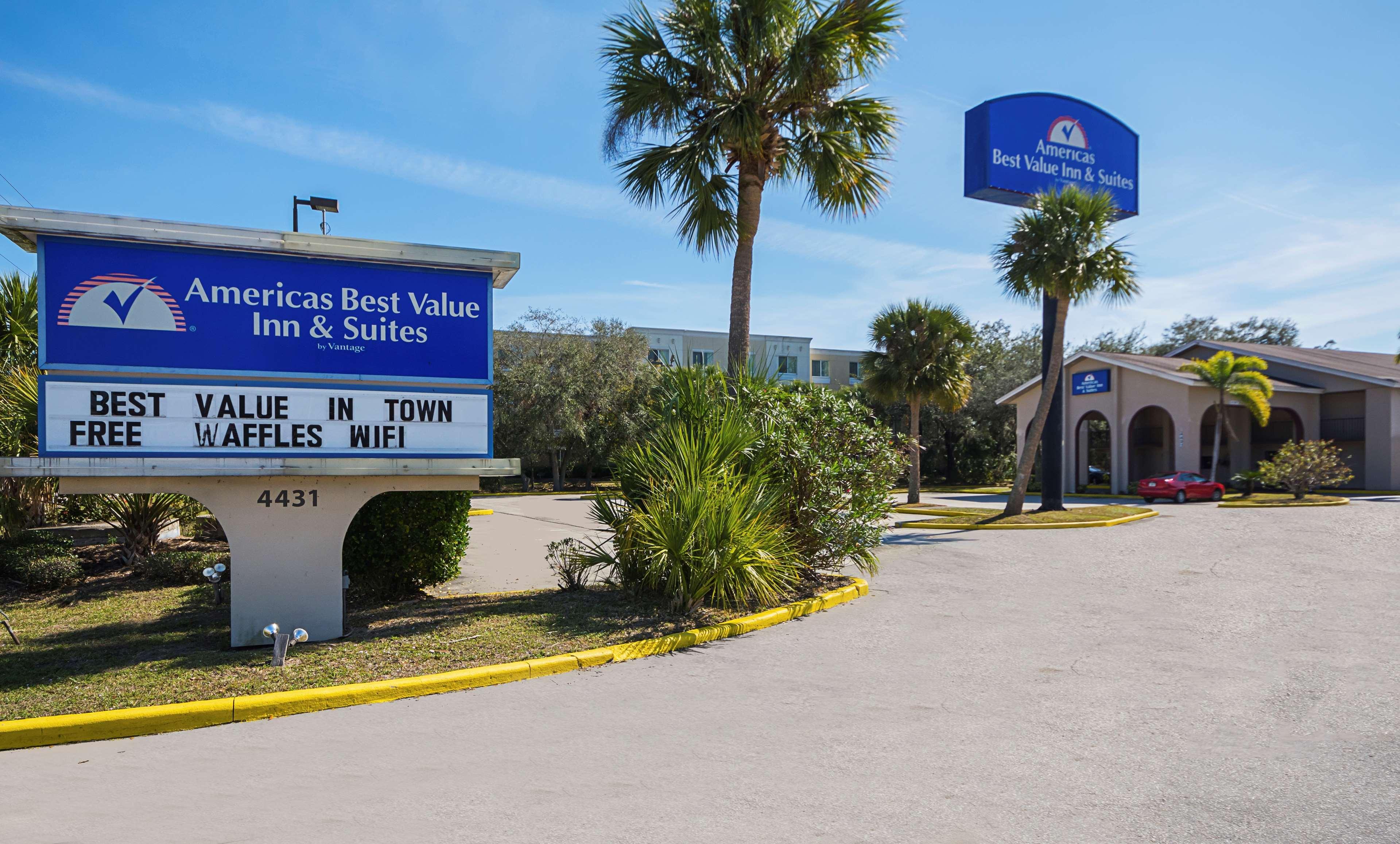 Americas Best Value Inn & Suites Melbourne Dış mekan fotoğraf